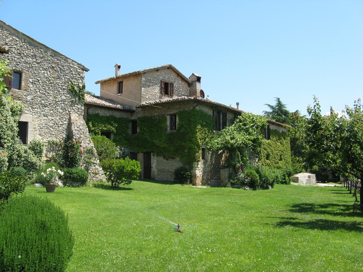 Della Genga Resort Arezzola Esterno foto