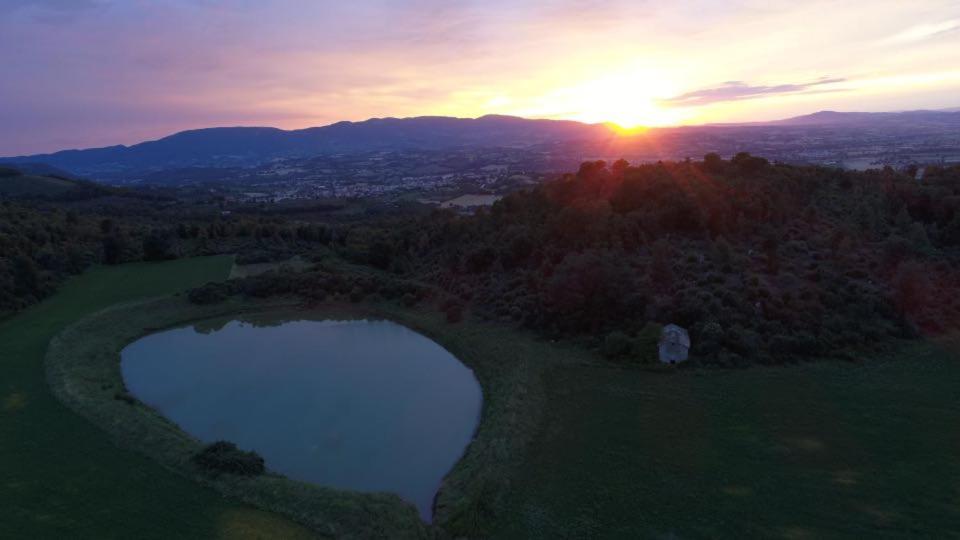 Della Genga Resort Arezzola Esterno foto